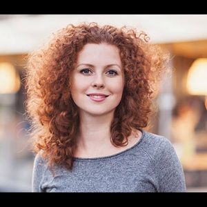 Meet your Posher, Candice